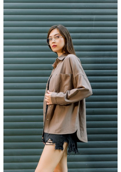 Pamuk Gabardin Çıt Çıtlı Çift Cepli Kadın Düşük Omuz Oversize Oval Gömlek @livorno modelleri