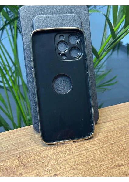Apple iPhone 13 Pro Kamera Cam Lensli Parlak Renk Logo Etrafı Metal Görünüm Gennprestıge Kılıf