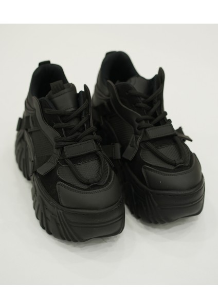 Kadın Bağcıklı Sneaker