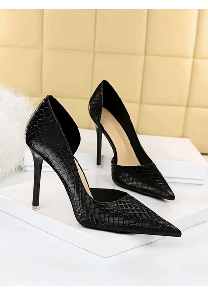 Kadın Siyah 8cm Ince Şeffaf Kapak Topuklu Kroko Timsah Yılan Desenli Stiletto Abiye Ayakkabı fırsatları