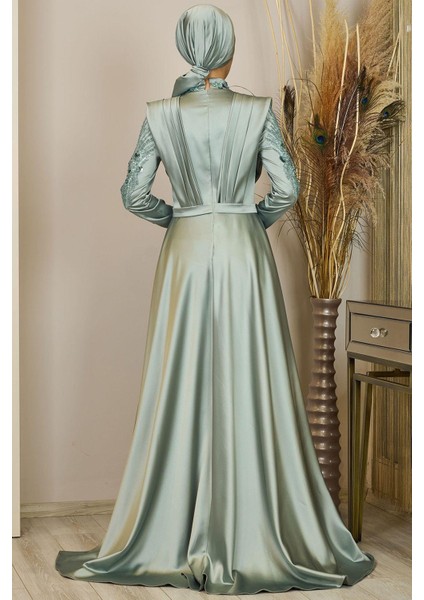 Önü Drapeli Kuyruklu Boncuk Işlemeli Miranda Tesettür Abiye Çağla Yeşili modelleri