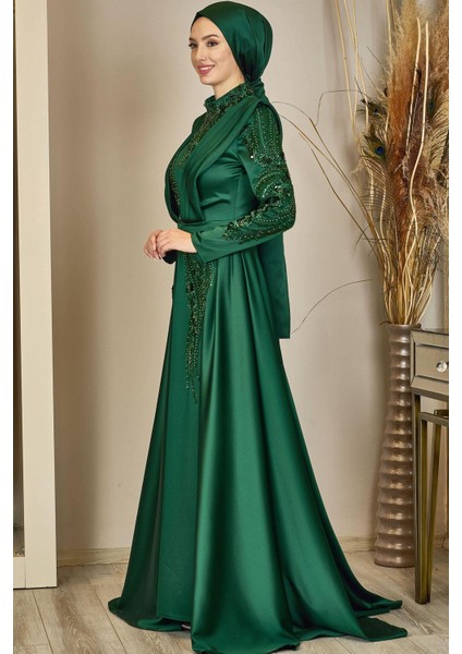 Önü Drapeli Kuyruklu Boncuk Işlemeli Miranda Tesettür Abiye Zümrüt fırsatları