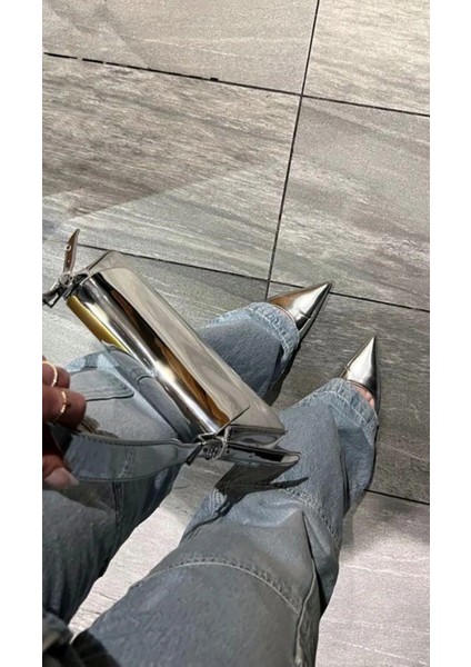 Kadın Gümüş Nude Rugan Yandan Yırtmaçlı 8cm Ince Şeffaf Kapak Topuklu Stiletto Abiye Ayakkabı fiyatları