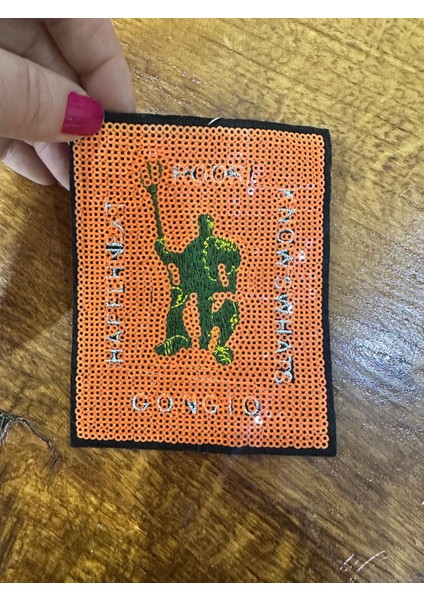12X10 cm Turuncu Payetli Tasarım Arma Dikiş Aplike