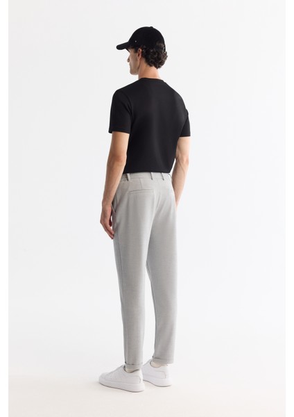 Erkek Açık Gri Yanı Lastikli Gofreli Slim Fit Chino Pantolon B003037 modelleri