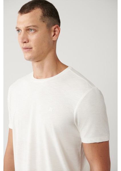 Erkek Beyaz Soft Touch Bisiklet Yaka T-shirt B001031