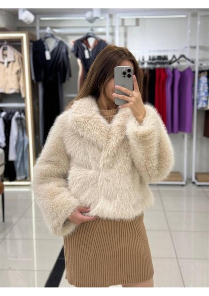 Kaside Içi Süet Kürklü Mont