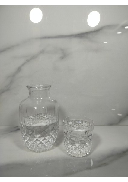 mc Audrey Başucu Sürahisi - 525 ml fırsatları