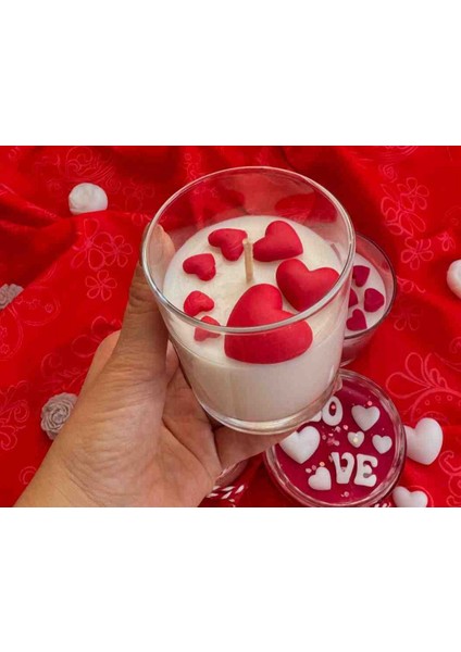 Şık, Romantik Ortamlar Için Kırmızı Kalp Detaylı Kokulu Bardak Mum (Vegan) fiyatları