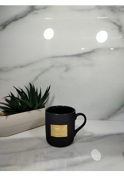 mc Droit Gold Kupa - Siyah - 385ML