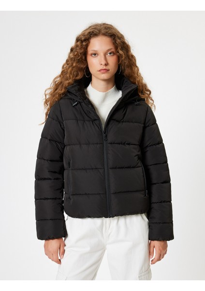 Şişme Mont Kapüşonlu Fermuarlı Cep Detaylı modelleri