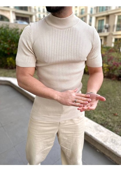 Tişört Nefes Alabilen Fitilli Yarım Yaka Terletmez Slim Fit Dar Kesim T-Shirt fırsatları