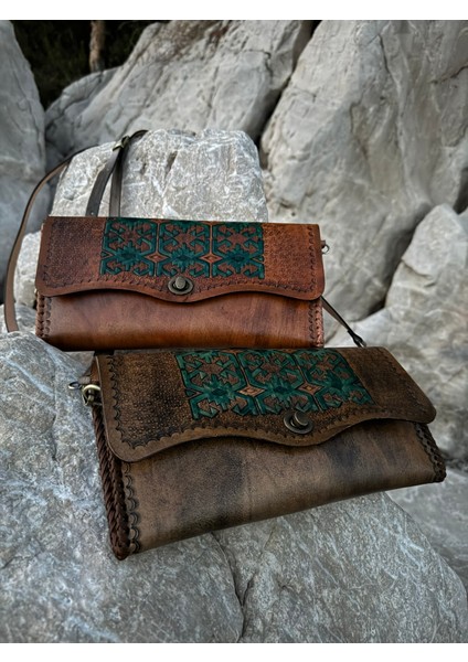 Nobleıstıque Kilim Desenli Özel Tasarım Sanatsal El Yapımı Otantik Portföy Kadın Çanta - Şık Etnik Model Deri fiyatları