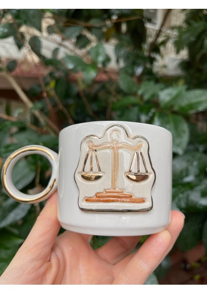 Adalet Terazisi Fincan 24 K Altın Dekorlu modelleri
