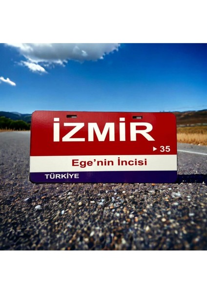 Izmir Ahşap Sokak Tabelası