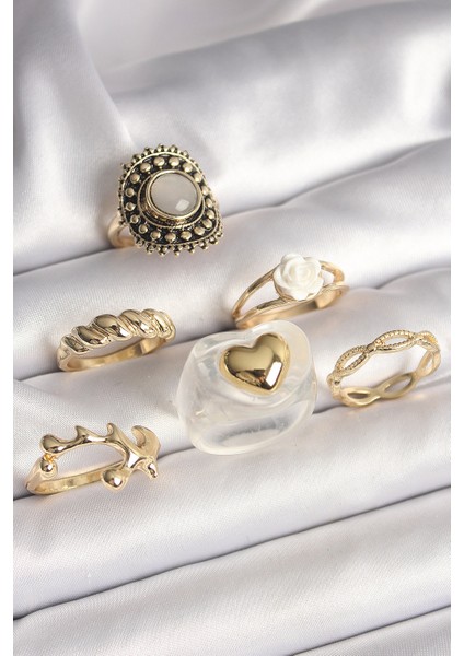 Pirinç Gold Renk Beyaz Gül Figür Kalp İşlemeli Sarmal Detay 6'lı Kadın Yüzük Seti