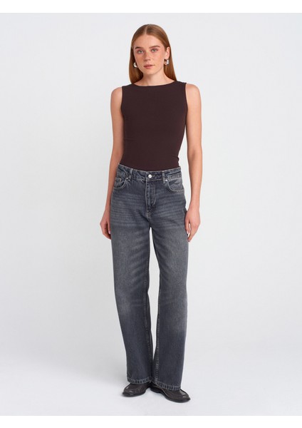 20868 Kayık Yaka Kolsuz Top-Mint modelleri