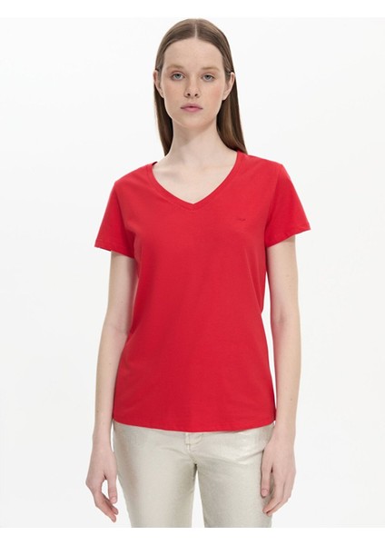 Kırmızı T-Shırt modelleri