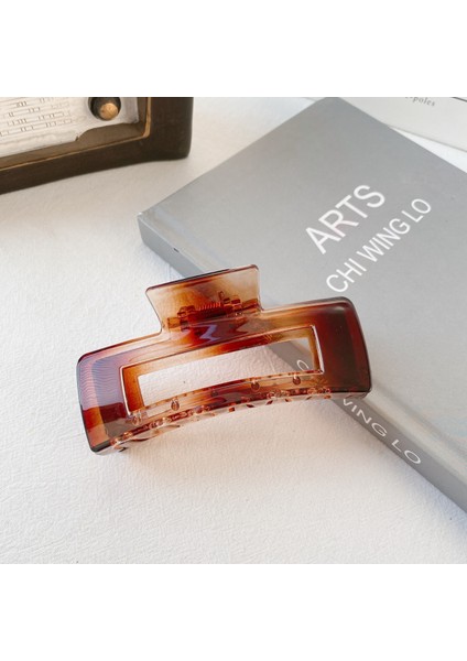 Büyük Kare Kıskaç (Yurt Dışından) modelleri