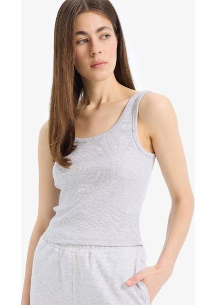 Slim Fit Dar Kesim Basic Düz U Yaka Fitilli Kaşkorse Atlet E5540AX25SM