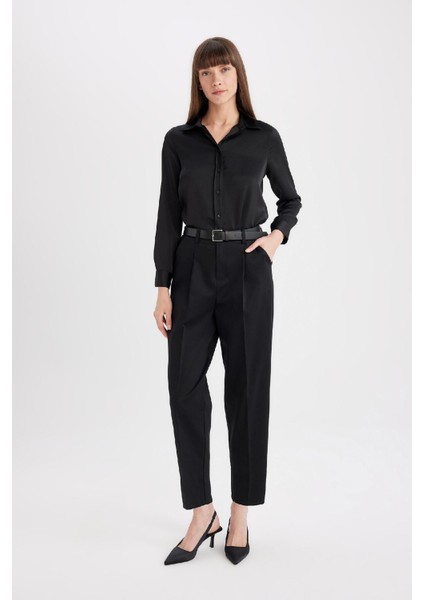 Carrot Fit Kemerli Klasik Pantolon Siyah Yüksek Bel Dar Paça Piliseli Basic Düz Kısa Paça D4282AX24AU