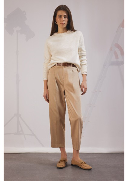 Carrot Fit Kemerli Klasik Pantolon Yüksek Bel Dar Paça Piliseli Basic Düz Kısa Paça D4282AX24AU