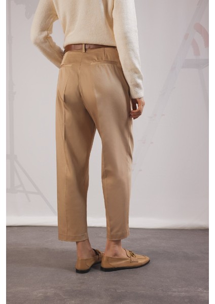 Carrot Fit Kemerli Klasik Pantolon Yüksek Bel Dar Paça Piliseli Basic Düz Kısa Paça D4282AX24AU