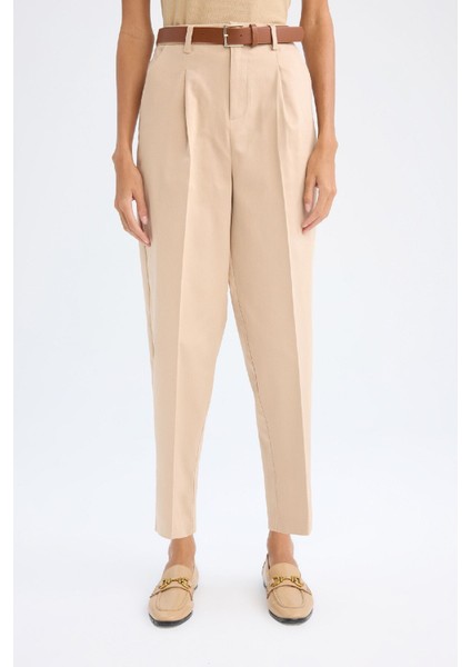 Carrot Fit Kemerli Klasik Pantolon Yüksek Bel Dar Paça Piliseli Basic Düz Kısa Paça D4282AX24AU