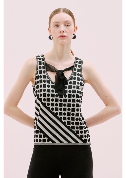 Bağlama Detaylı Triko Bluz Siyah-Gri Y2571001_209