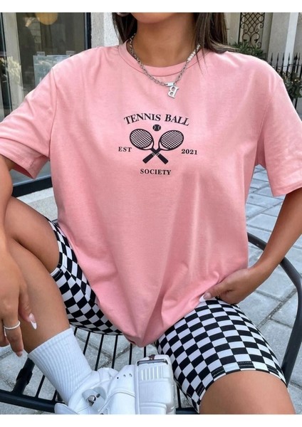 Pembe Kadın / Kız Tennis Ball Baskılı Oversize T-Shirt fiyatları