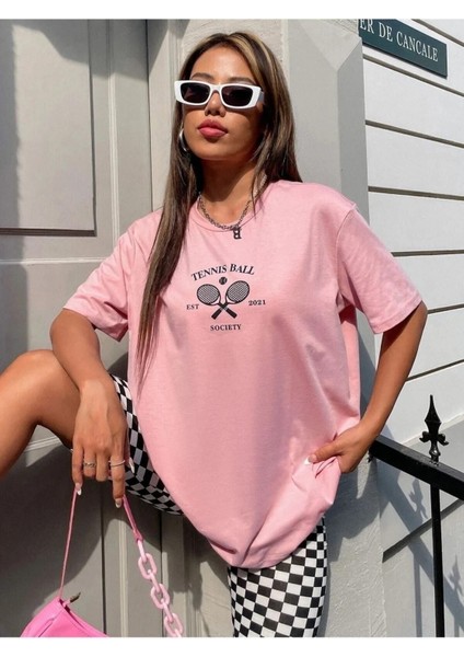 Pembe Kadın / Kız Tennis Ball Baskılı Oversize T-Shirt fırsatları