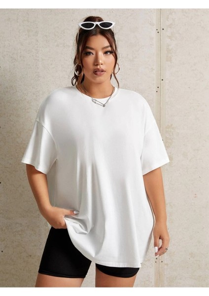 Kadın / Kız Smiles Sırt Baskılı Beyaz Oversize T-Shirt Salaş Boyfirend modelleri