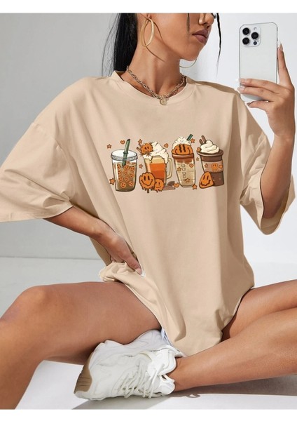 Kadın / Kız Toprak Oversize T-Shirt Coffee & Cartoon Baskılı