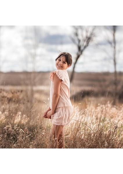 Kurdele Jakar Fırfırlı Şortlu Pijama indirimleri