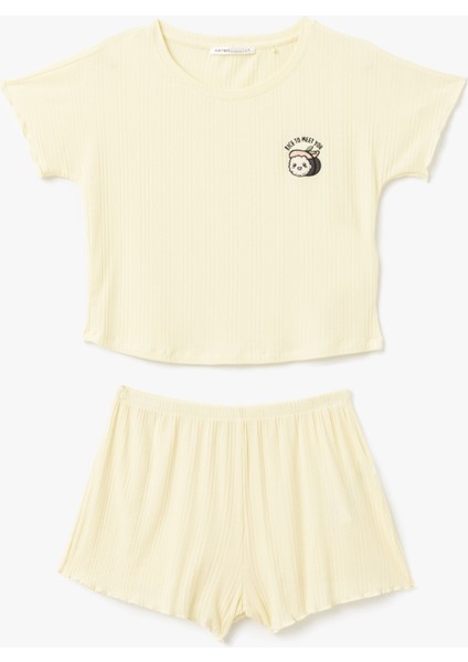 Nakış Detaylı Kısa Kollu Modal Kumaş Şortlu Pijama Takımı