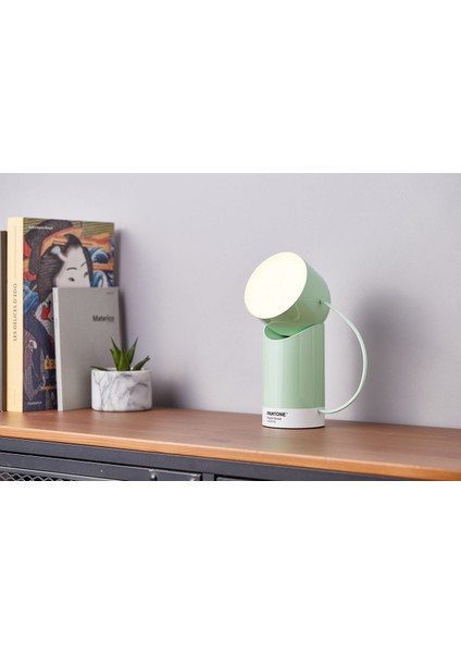x Pantone Orbe LED Aydınlatma Mint