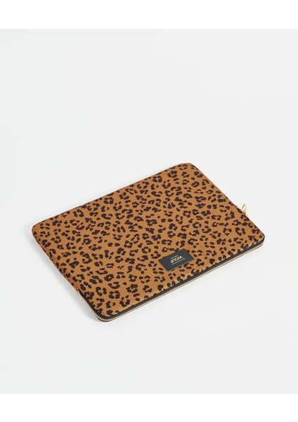 Wouf Agar Laptop Sleeve 15"& 16" modelleri