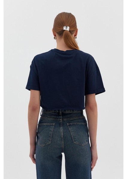 Kıvrık Kollu Basic Crop Tişört fırsatları