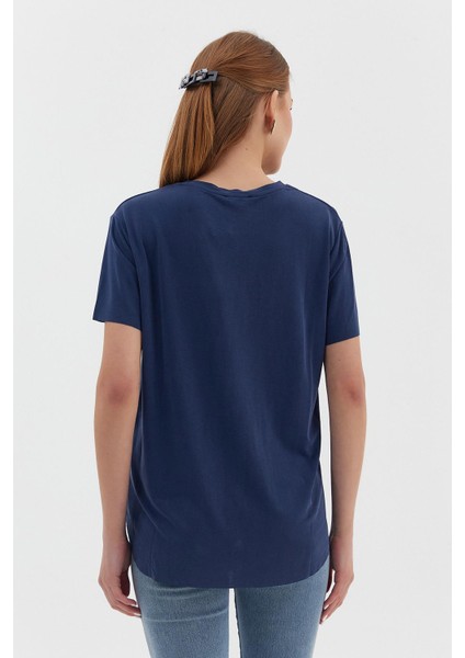 Modal Kesik Kollu Basic Tişört fırsatları