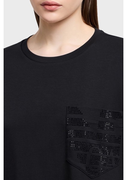 Pamuk Oversize Fit Bisiklet Yaka Tek Cepli T Shirt Bayan T Shirt EW000891 AF12545 UC001