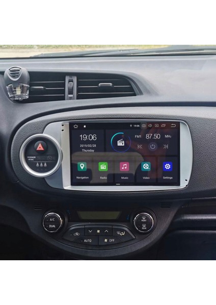 Toyota Yaris Araç Multimedya Ekran 2gb 32GB S Silver 2012 2020 9 Inch fırsatları