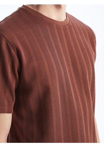 Bisiklet Yaka Kısa Kollu Erkek Tişört modelleri