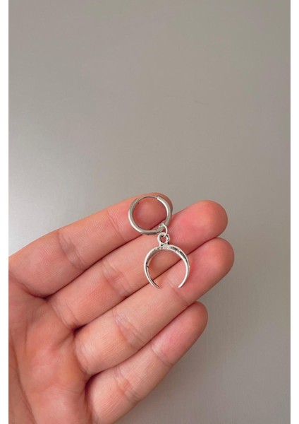 Unisex Gümüş Ay Figür Sallantılı Çelik Halka Küpe