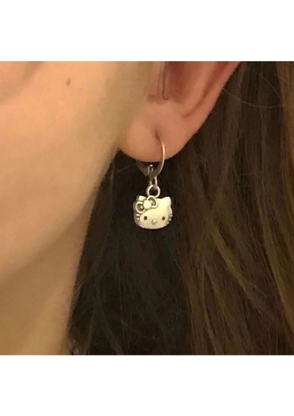 Gümüş Kaplama Hello Kitty Klipsli Küpe