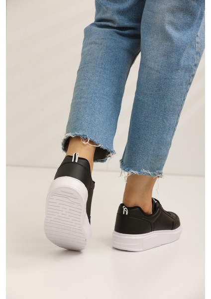 Siyah Beyaz Kadın Sneaker 0148 fırsatları