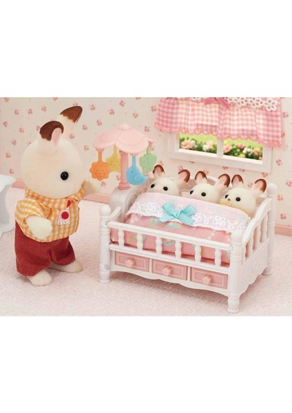 Nessiworld Sylvanian Families Dönenceli Beşik 5534 indirimleri