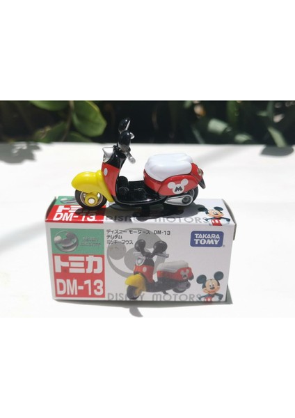 Takara Tomy Arabalar Mickey Minnie Motosiklet Donald Duck Dekorasyon Süsler Araba Alaşım Model Oyuncaklar Çocuk Doğum Günü Hediyesi 5-7cm (Yurt Dışından)