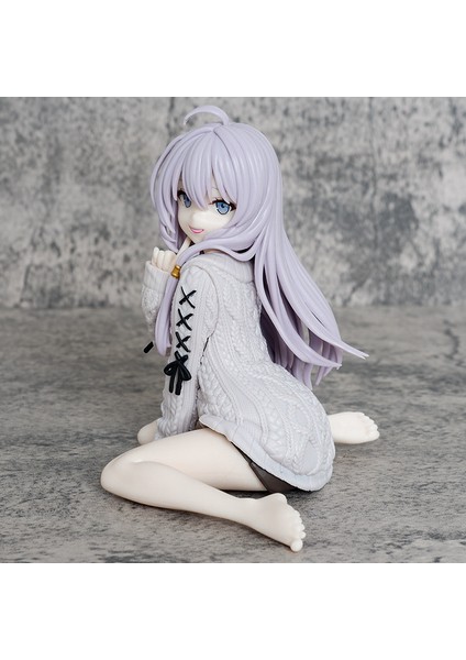 13 cm Cadı Turu Lena Oturarak El Modeli (Yurt Dışından)