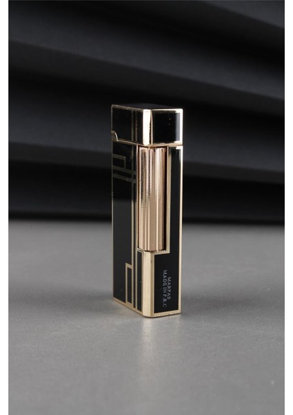 Kapaklı Özel Tasarım Alevli Çizgili Gazlı Çakmak