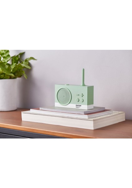 x Pantone Tykho 3 Bletooth Hoparlör ve Radyo Mint